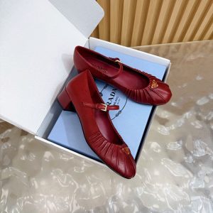 プラダ パンプス リボン