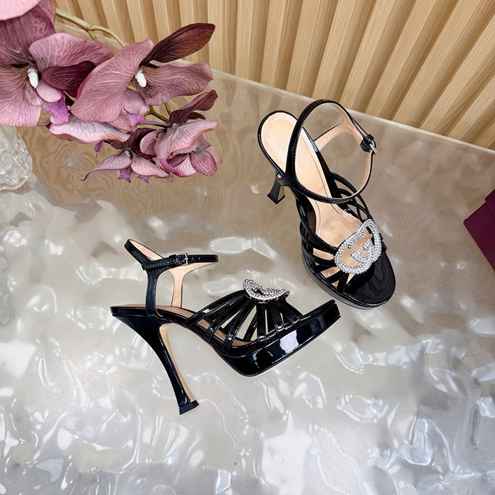 グッチ直営アウトレット店 GUCCI 105mm pump with crystal Interlocking G 2628312 グッチ アウトレット どれくらい 安い - 画像 (3)
