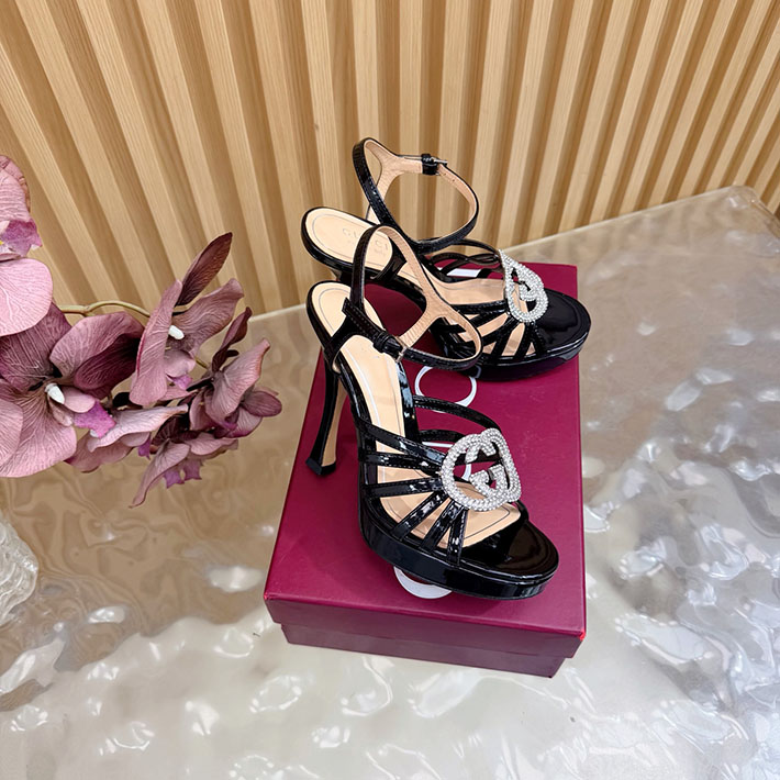 グッチ直営アウトレット店 GUCCI 105mm pump with crystal Interlocking G 2628312 グッチ アウトレット どれくらい 安い - 画像 (10)