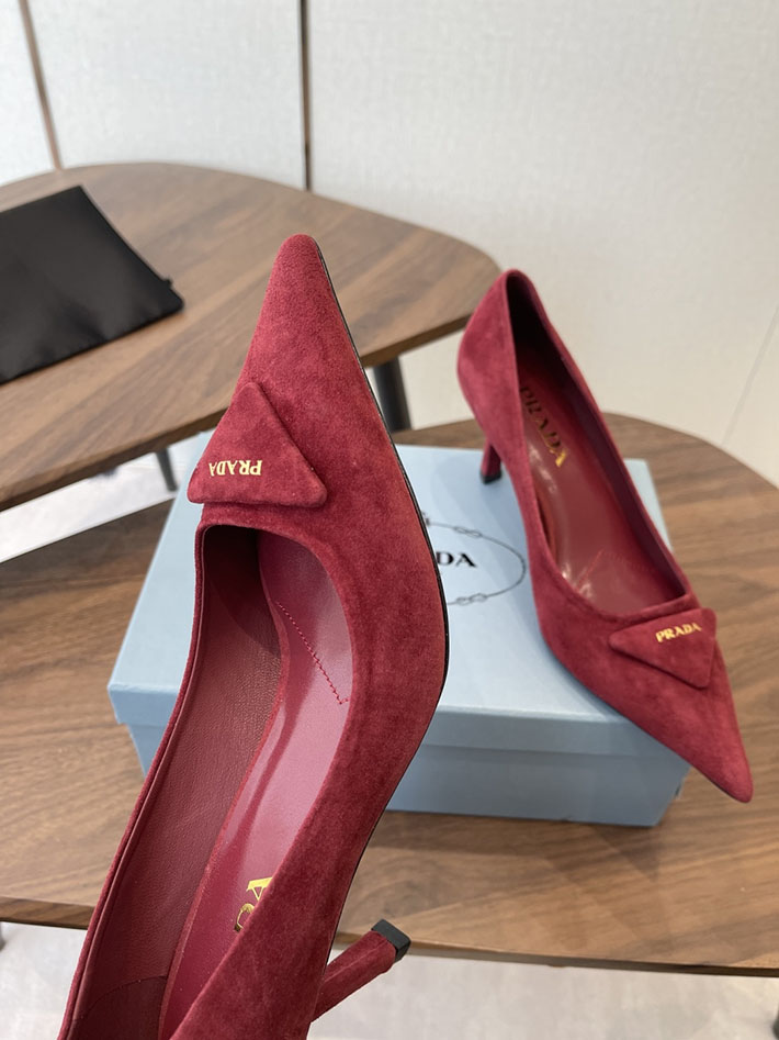 プラダ 靴 シューズ レディース 海外通販 PRADA 75mm バーガンディ スエード パンプス レッド 2628409 プラダ パンプス アウトレット - 画像 (9)