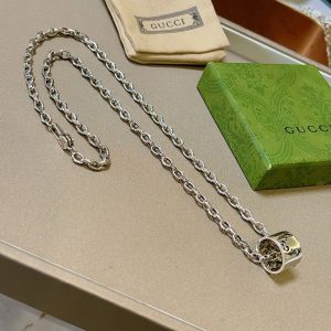 Gucci ネックレス インター ロッキング