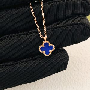 ヴァン クリーフ ネックレス 青