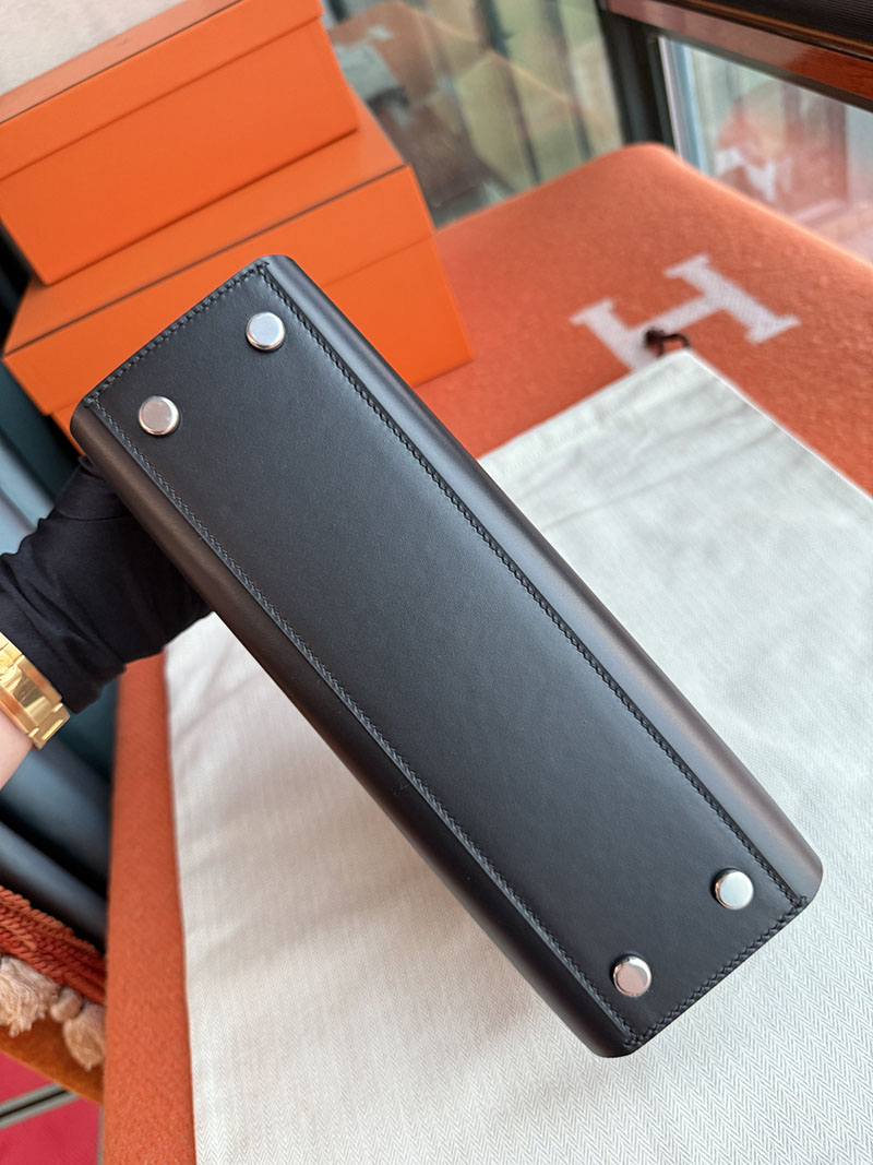 エルメス トートバッグ HERMES タブリエ・セリエ 黒 ブラック ヴァッシュ・ハンター/ヴォー・スウィフト/トワル・ミリテール ゴールド金具 2627853 - 画像 (3)