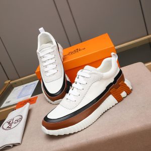 エルメス スニーカー 新作