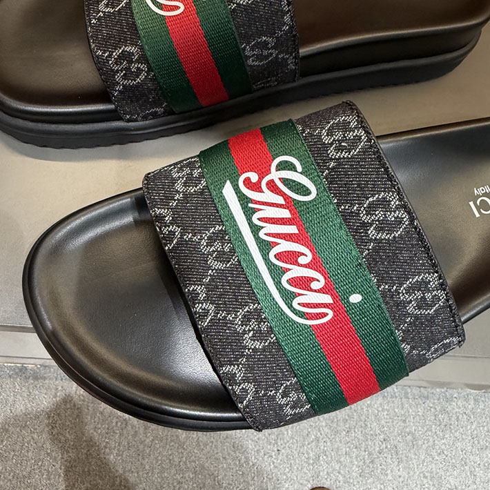 グッチ直営アウトレット店 GUCCI ラバーメンズ スライドサンダル シューズ 2629081 グッチ サンダル メンズ - 画像 (9)
