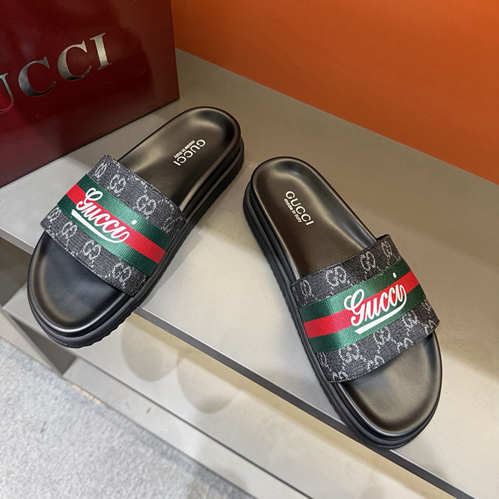 グッチ直営アウトレット店 GUCCI ラバーメンズ スライドサンダル シューズ 2629081 グッチ サンダル メンズ - 画像 (8)