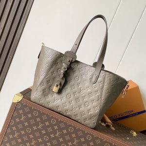 ルイヴィトン トートバッグ 新作
