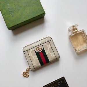GUCCI ミニ財布 アウトレット