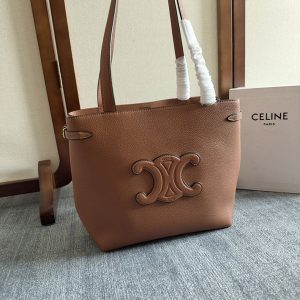 セリーヌ トートバッグ 人気
