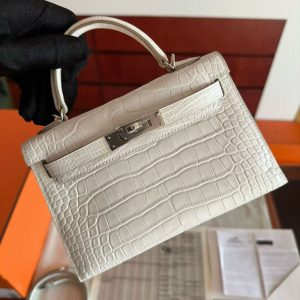 エルメス ミニケリー 定価