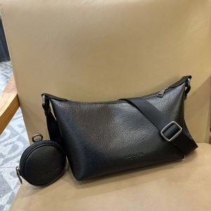 コーチ バッグ 斜 めがけ 人気 メンズ