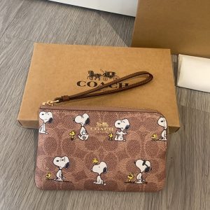 コーチ 財布 アウトレット