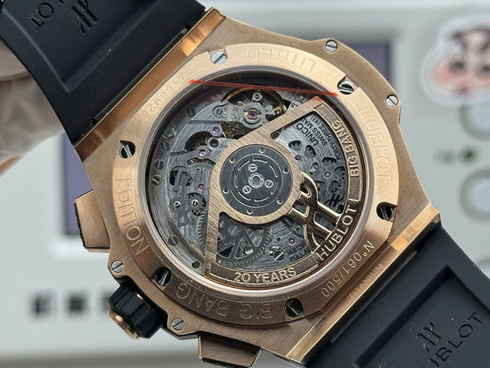 最高級ウブロスーパーコピー HUBLOT ビッグ・バン 20th アニバーサリー フルマジックゴールド 431.MX.1330.RX ウブロ ビッグバン ウニコ - 画像 (3)