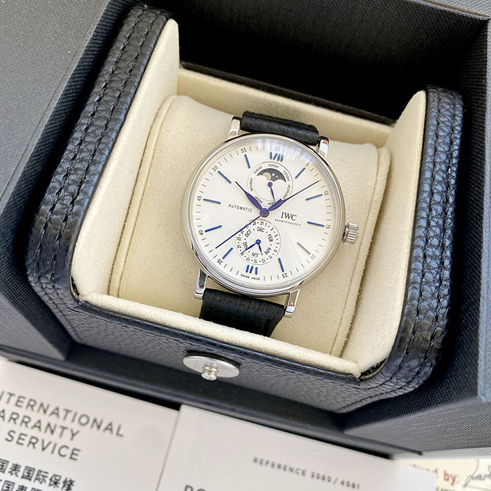 最高級IWCスーパーコピー IWC時計コピー ポートフィノ ハンドワインド ムーンフェイズ 41mm 2629708 IWC ポート フィノ 評判 - 画像 (2)