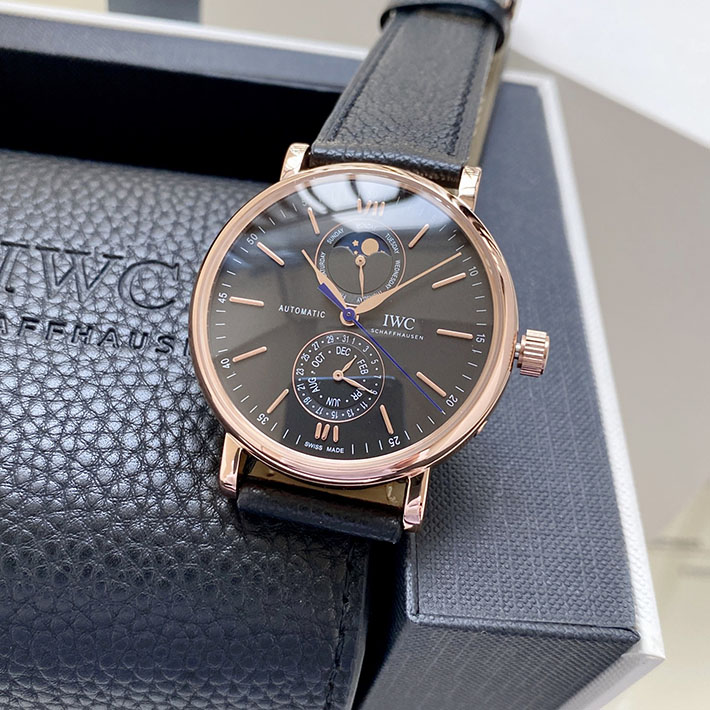 最高級IWCスーパーコピー ポートフィノ オートマティック ポインター デイト ローレウス スポーツ フォー グッド 2629719 IWC 時計 安い モデル - 画像 (7)