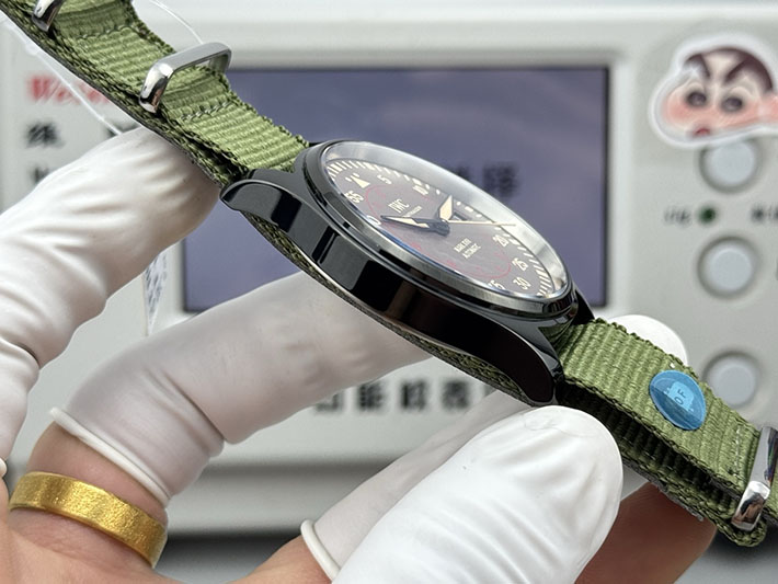 最高級IWCスーパーコピー パイロットウォッチ オートマティック 41 トップガン レイク・タホ 2629736 IWC 店舗 大阪 - 画像 (5)