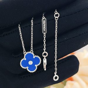 ヴァンクリーフ ネックレス 安い