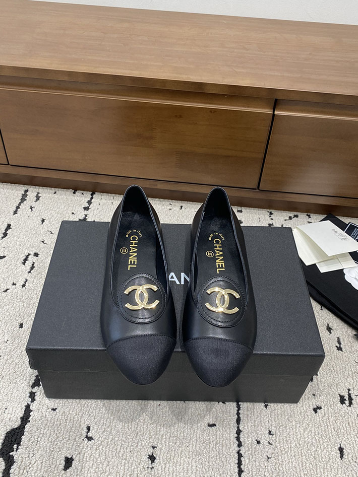 最高級シャネルスーパーコピー CHANEL 2026年春夏 新作 ローファー CCロゴ カーフスキン グログラン 2629818 シャネル 靴 レディース - 画像 (9)