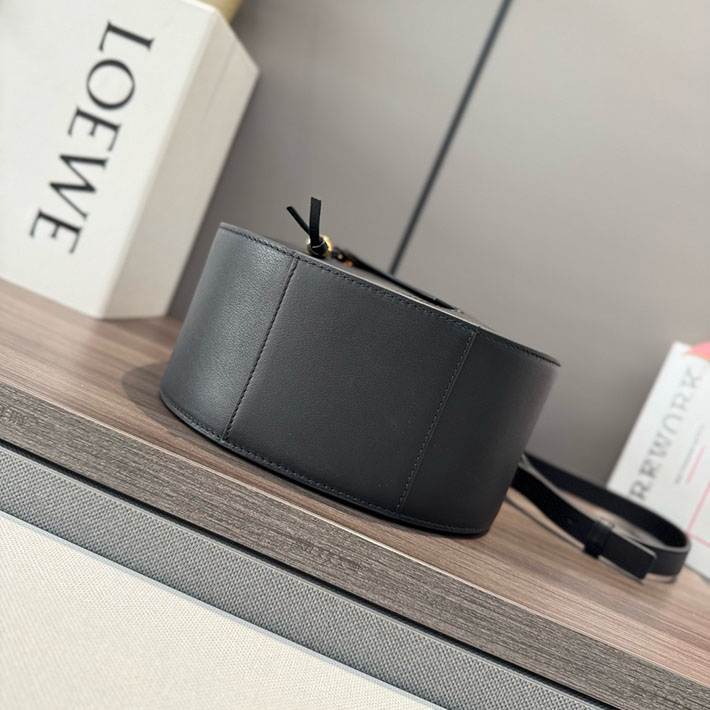 最高級ロエベスーパーコピー LOEWE HAMMOCK SLICE BAG クロスボディバッグ ブラック a538hhsx01 1100 ロエベ バッグ アウトレット - 画像 (7)