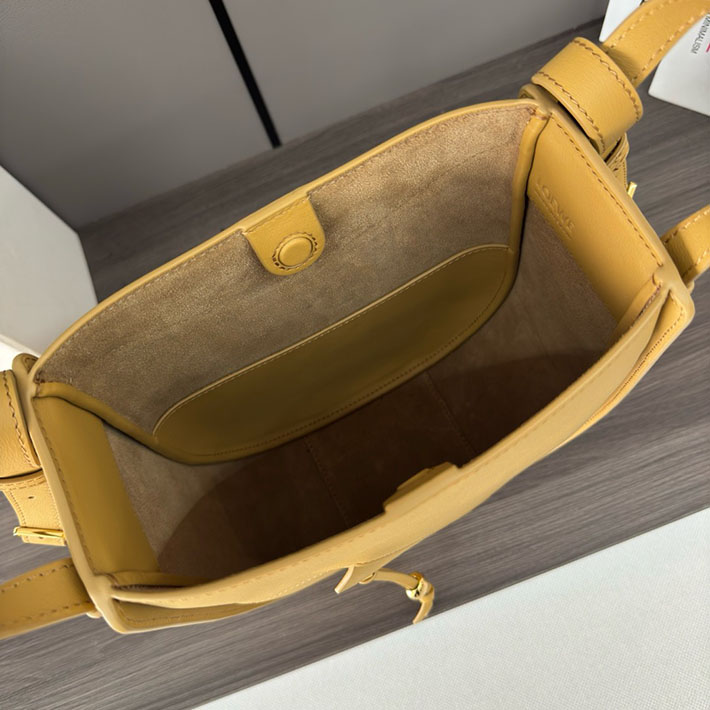 最高級ロエベスーパーコピー LOEWE HAMMOCK SLICE BAG クロスボディバッグ ウォームデザート a538hhsx01 2586 ロエベ バッグ レディース - 画像 (3)
