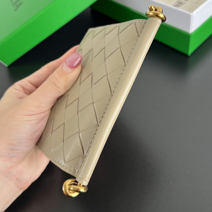 最高級ボッテガコピー Bottega Veneta ソルスティス スモール 二つ折りウォレット ポリッジ 788055V4R419776 ボッテガ ヴェネタ 財布 レディース - 画像 (7)
