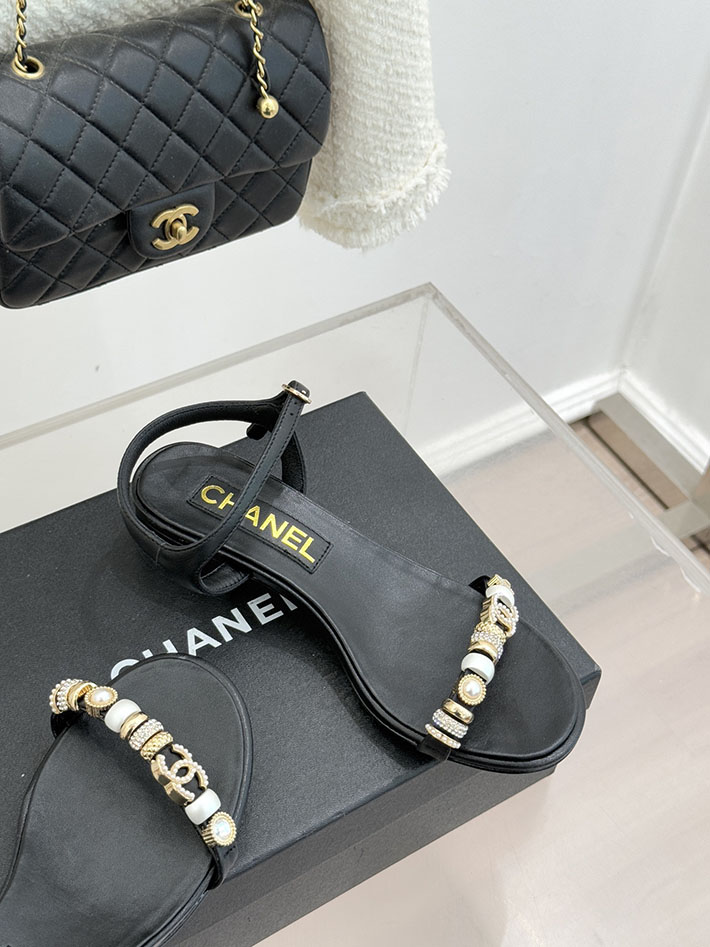 最高級シャネルスーパーコピー CHANEL ラインストーンロゴヒール サンダル 靴 スウェード ブラック 2631082 シャネル 靴 定価 - 画像 (6)