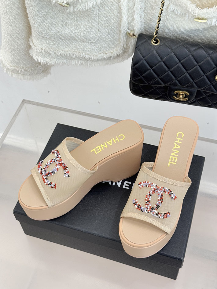 最高級シャネルスーパーコピー CHANEL CCロゴ サンダル 厚底 レディース ココマーク 靴 ベージュ 2631101 シャネル サンダル 安い - 画像 (9)