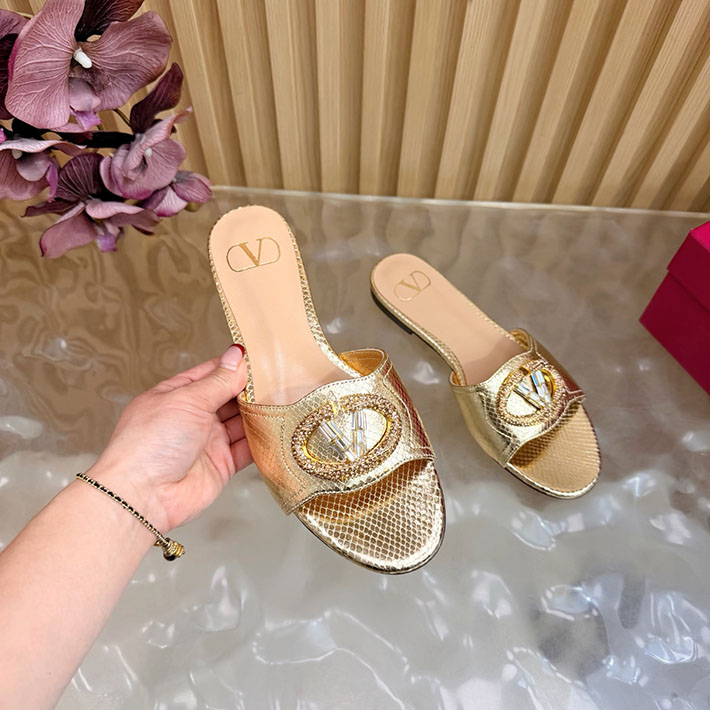 最高級ヴァレンティノスーパーコピー VALENTINO サンダル Vロゴ レディース 2026年春夏 新作 2631236 ヴァレンティノ 靴 サンダル - 画像 (5)