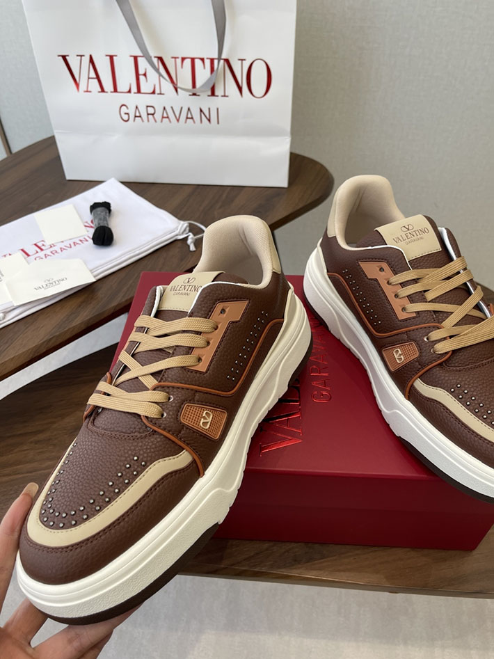 メンズ・レディース兼用 最高級ヴァレンティノスーパーコピー VALENTINO シューズ 靴 ロートップ スニーカー ブラウン 2630628 ヴァレンティノ スニーカー レディース - 画像 (8)