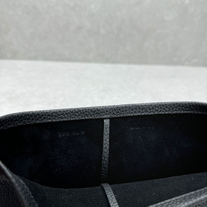 最高級ザロウスーパーコピー THE ROW Small N/S Park Tote スモール パークトート バッグ ブラック 2631630 ザロウ バッグ 人気 - 画像 (2)