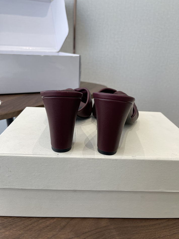 最高級サンローランスーパーコピー YSL 2026 新作 シューズ 靴 レザー 75mm ヒールミュール ワインレッド 2630671 夏 サンダル レディース 40代 - 画像 (5)