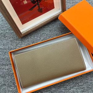 エルメス 長財布 公式