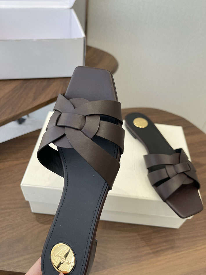 最高級サンローランスーパーコピー YSL 2026 新作 tribute MULES in patent leather 茶色 2630712 サン ローラン サンダル レディース - 画像 (6)