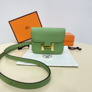 コンスタンス 財布 ショルダー