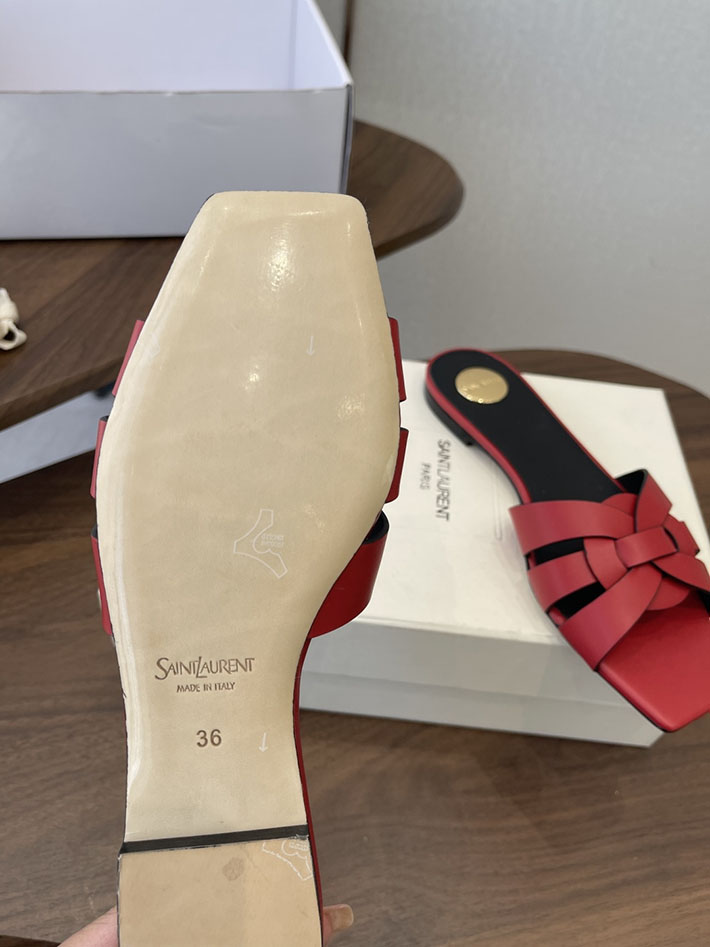 最高級サンローランスーパーコピー YSL 2026 新作 tribute MULES in patent leather レッド 2630721 靴 安い 通販 - 画像 (4)