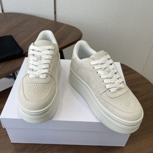 セリーヌ スニーカー レディース 人気