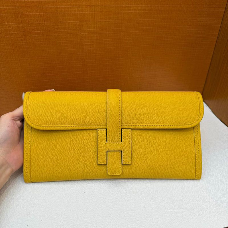 エルメス ジジェ 定価