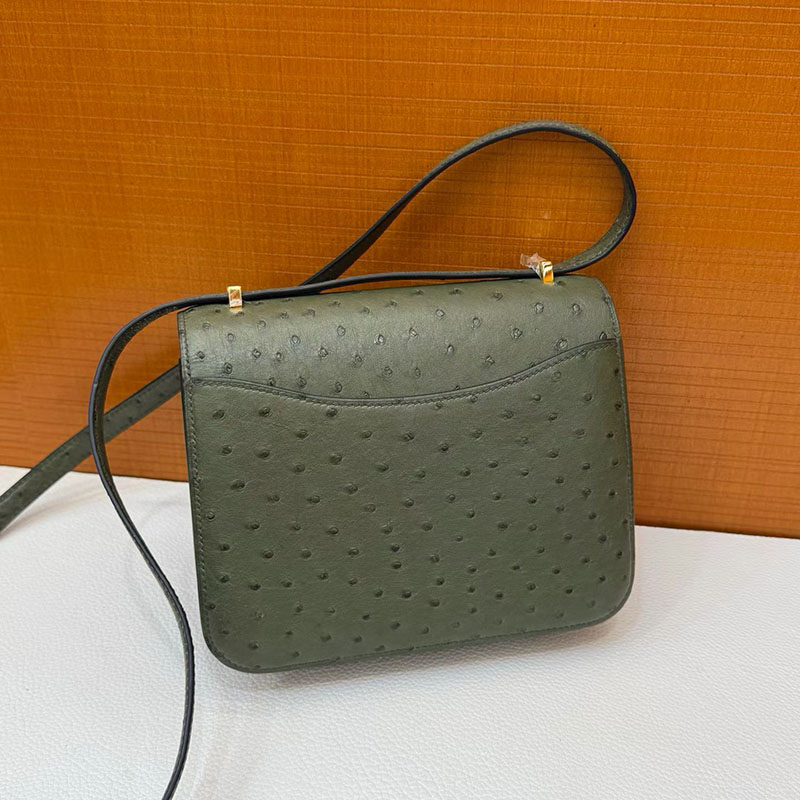 エルメス コンスタンスの通販 HERMES コンスタンス3 ミニ ヴェールオリーブ オーストリッチ ゴールド金具 H056345CC6H エルメス バッグ ショルダー - 画像 (8)
