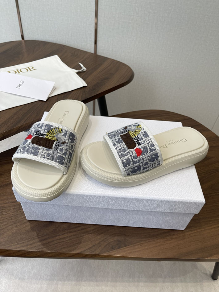サンダル レディース おしゃれ ブランド