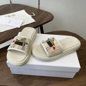 ディオール サンダル 安い
