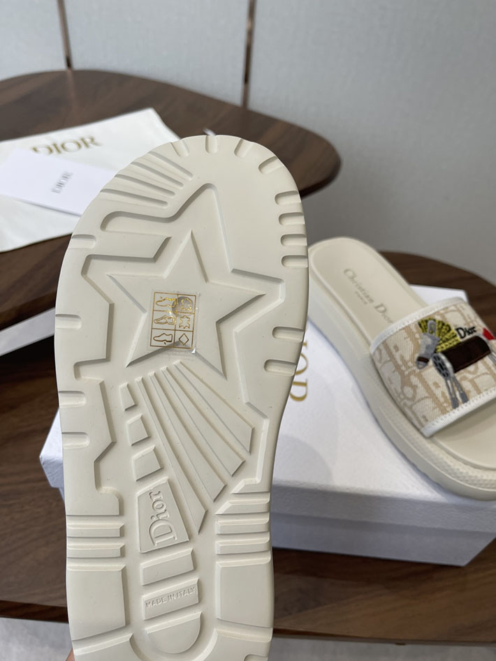 最高級ディオールスーパーコピー Dior ラバ・ドウェイ ミュール サンダル レディース 厚底 シューズ 2630793 ディオール サンダル 安い - 画像 (4)