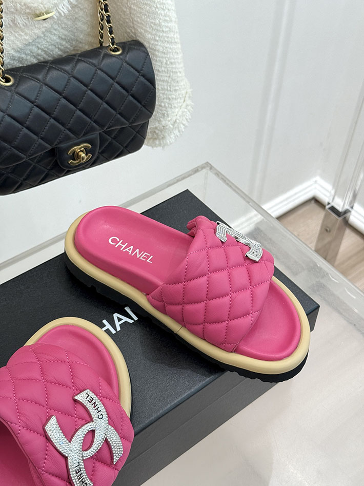 最高級シャネルスーパーコピー CHANEL 2026年春夏 新作 ラムスキン キルトウッド ミュール コーラルピンク 2630822 シャネル サンダル ピンク - 画像 (7)