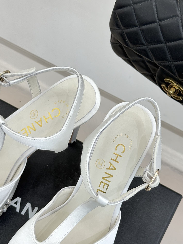 最高級シャネルスーパーコピー CHANEL 2026新作 ココマーク スリングバック シューズ パンプス 靴 ホワイト 2630870 シャネル パンプス 定番 - 画像 (4)