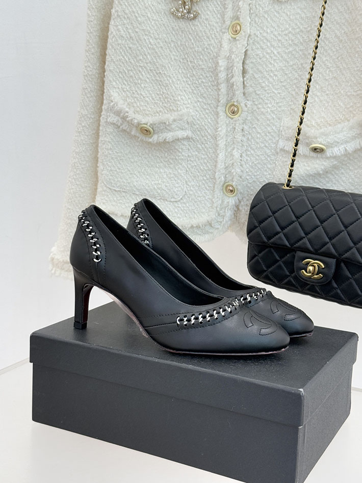 最高級シャネルスーパーコピー CHANEL CC ココマーク チェーン 靴 シューズ ヒール パンプス レザー ブラック 2630876 シャネル パンプス 黒 - 画像 (2)