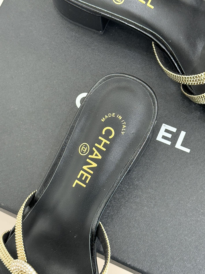 最高級シャネルスーパーコピー CHANEL ココマーク サンダル ストラップサンダル 2026新作 ブラック 2630929 革靴 サンダル ブランド - 画像 (3)