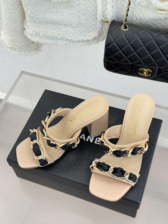 最高級シャネルスーパーコピー CHANEL ミュール 大人気 レザー サンダル レザーチェーン 2026新作 ベージュ 2630932 シャネルビーチサンダル - 画像 (9)