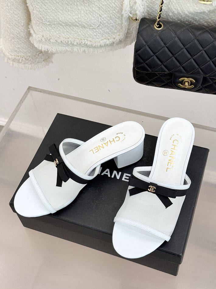 最高級シャネルスーパーコピー CHANEL メッシュ ミュール サンダル レディース 疲れない 2026新作 ホワイト 2630939 シャネル サンダル 白 - 画像 (9)