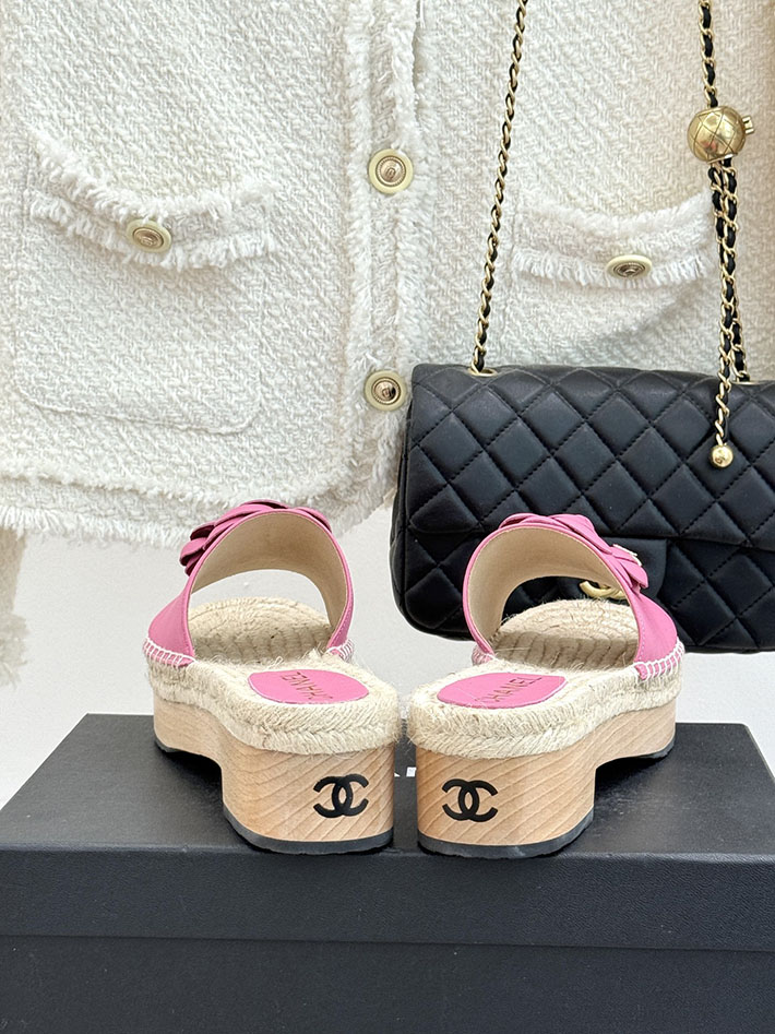 最高級シャネルスーパーコピー CHANEL マトラッセ ジュート サボサンダル ミュール サンダル ピンクド 2630954 シャネル サンダル 定価 - 画像 (5)