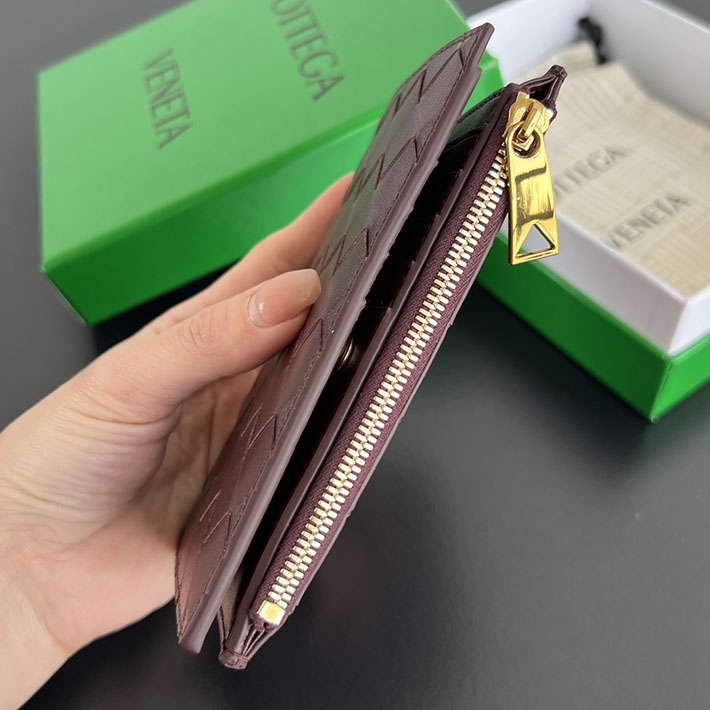 最高級ボッテガコピー Bottega Veneta イントレチャート ミディアム 二つ折りウォレット バローロ 749940VCPP22247 ボッテガ ヴェネタ 財布 二つ折り - 画像 (9)