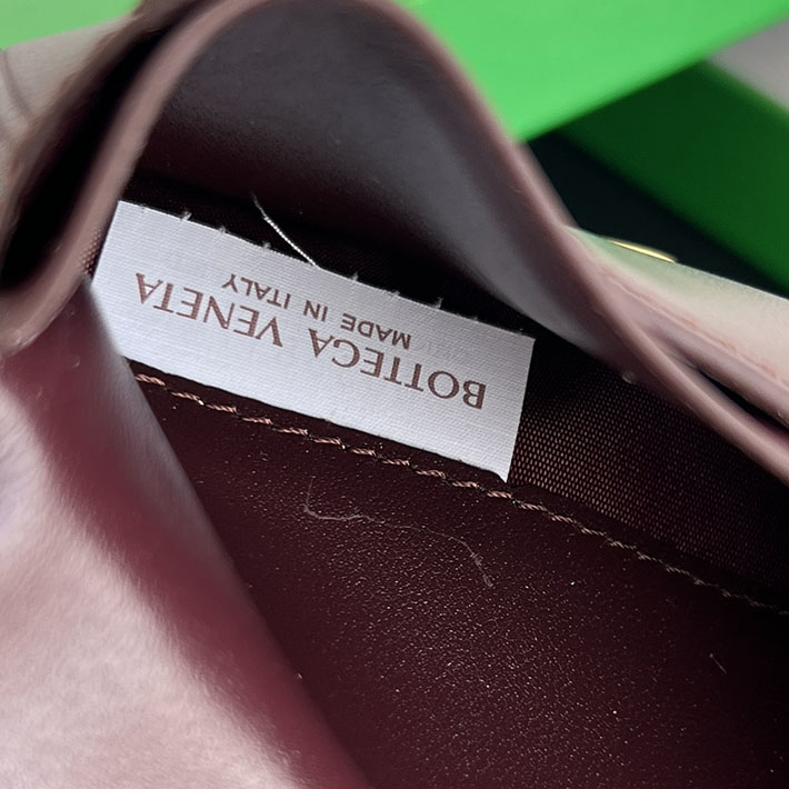 最高級ボッテガコピー Bottega Veneta イントレチャート ミディアム 二つ折りウォレット バローロ 749940VCPP22247 ボッテガ ヴェネタ 財布 二つ折り - 画像 (2)